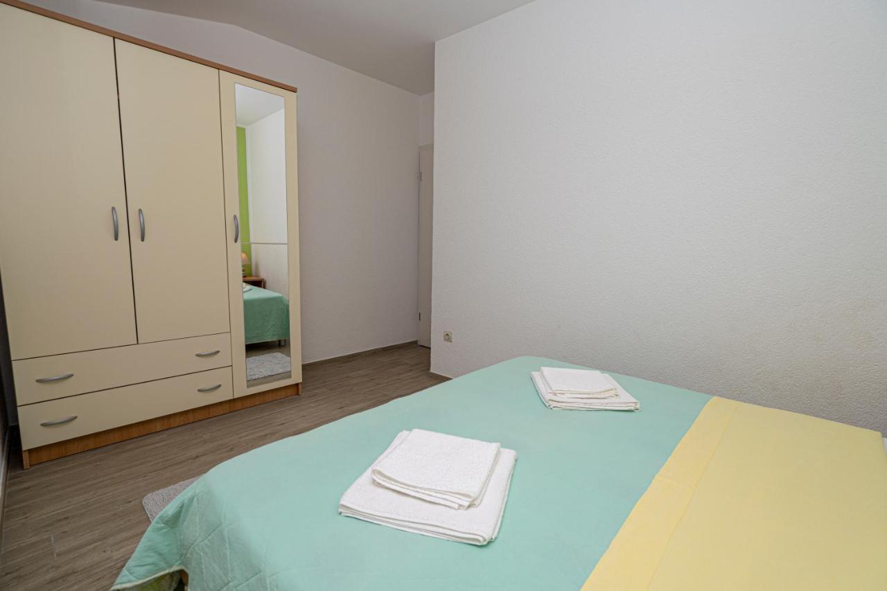 יאדריה Seaview & Balcony Apartment Petra מראה חיצוני תמונה