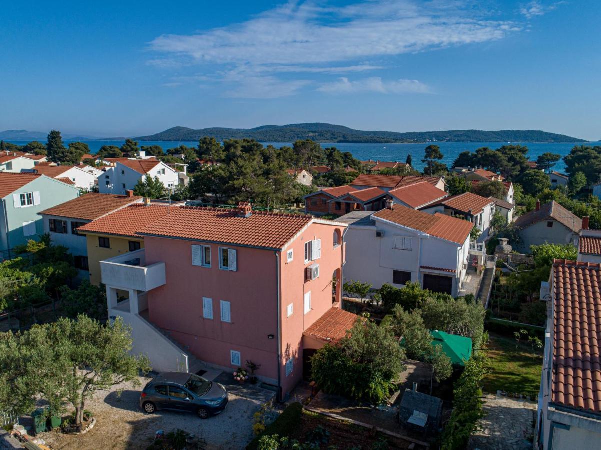 יאדריה Seaview & Balcony Apartment Petra מראה חיצוני תמונה